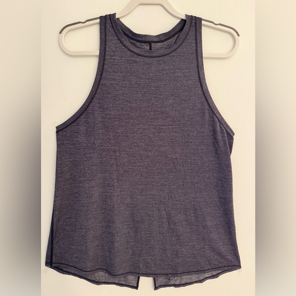 EUC Lululemon Hot Like Agni tank size 10